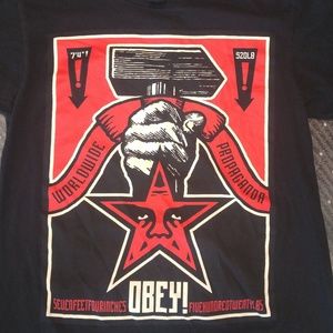 Obey! Vintage Andre the Giant and His Posse Black Tee Size Small